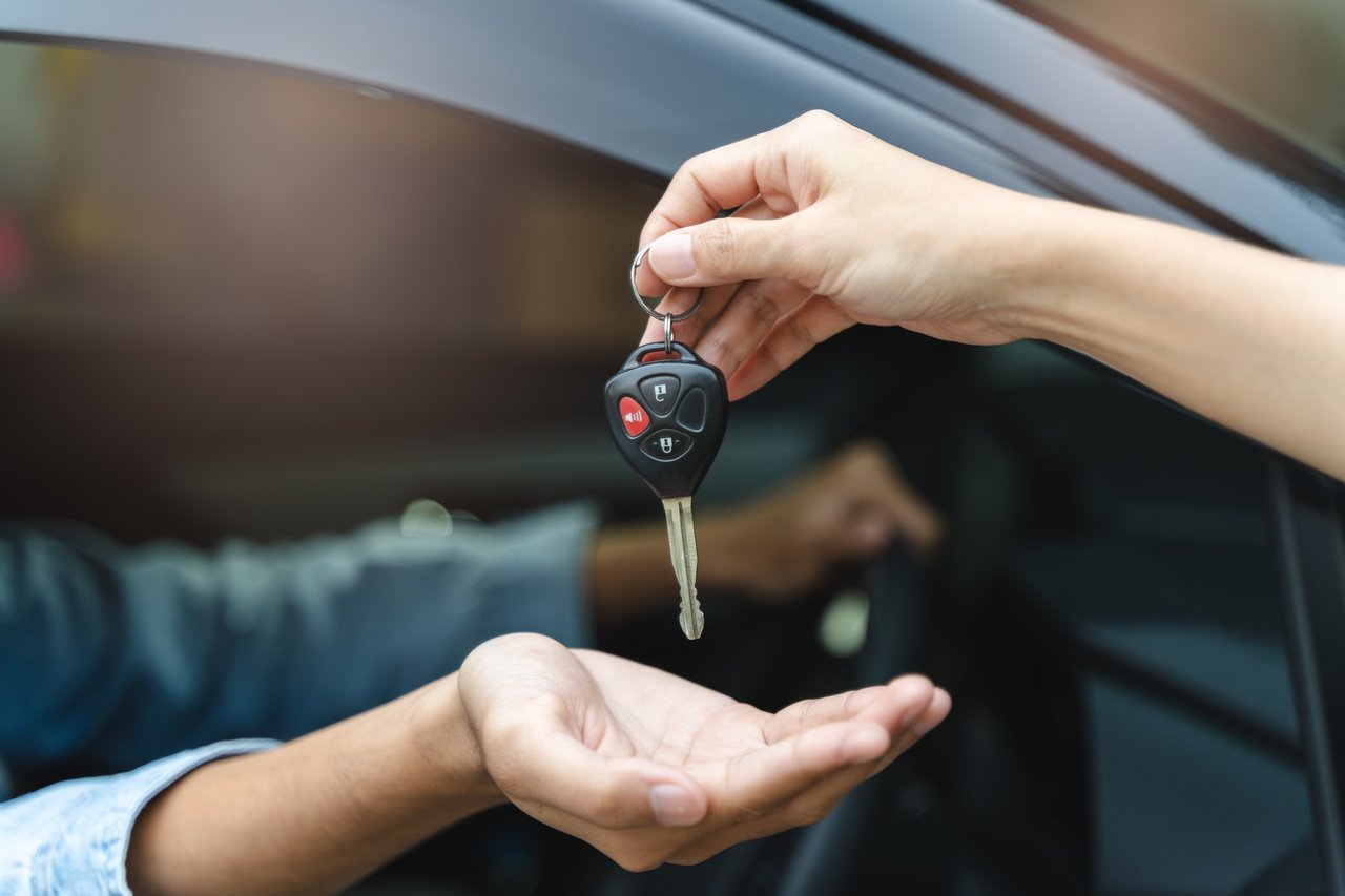 Acheter une voiture d&rsquo;occasion : Vérifiez la date d&rsquo;acquisition, cela pourrait être plus cher