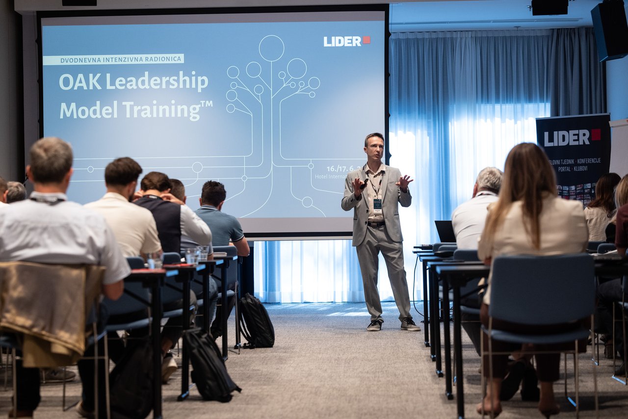 <p>OAK Leadership edukacija.</p>