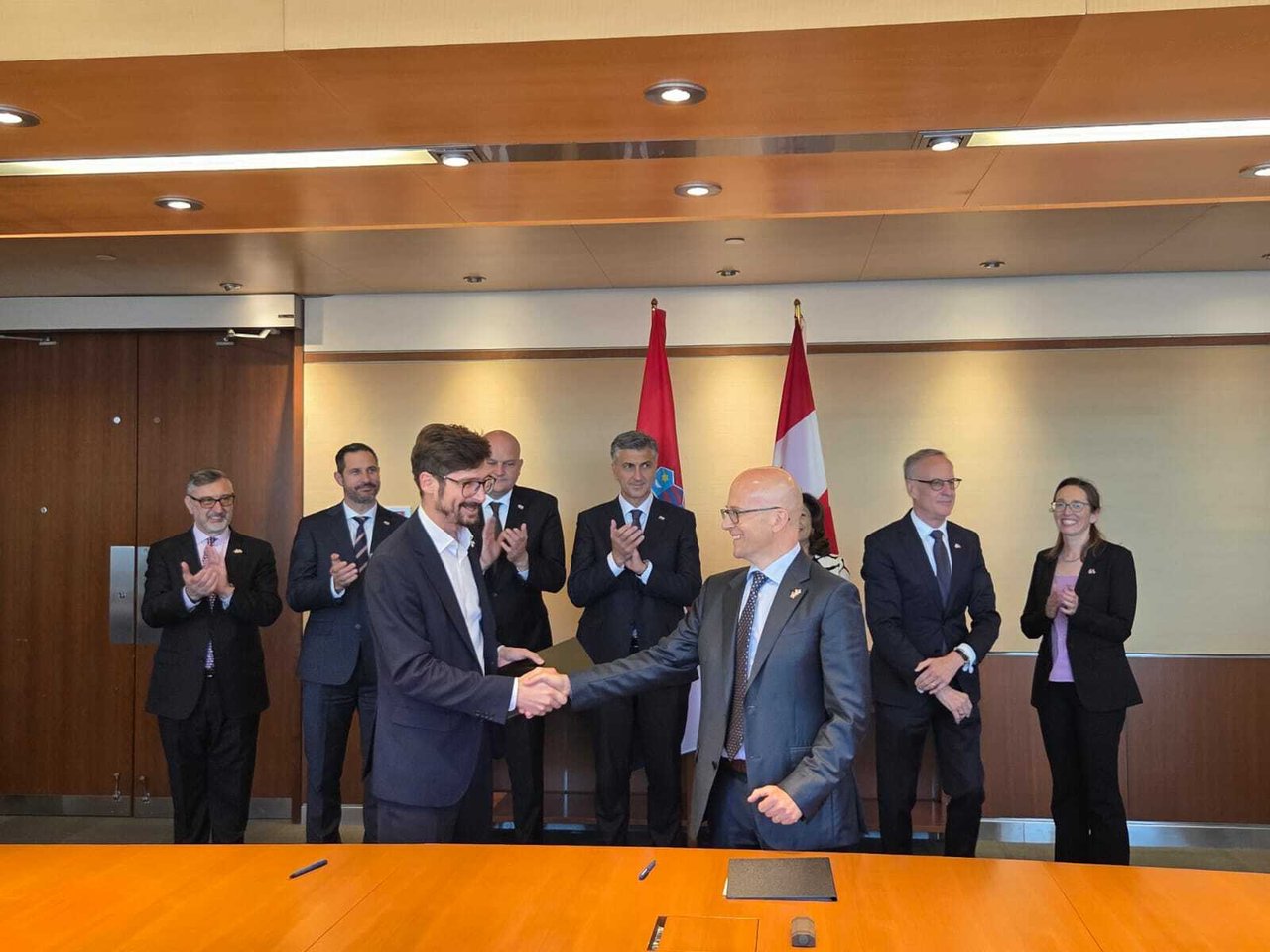 Orqa signe un accord de partenariat avec la société canadienne RRS