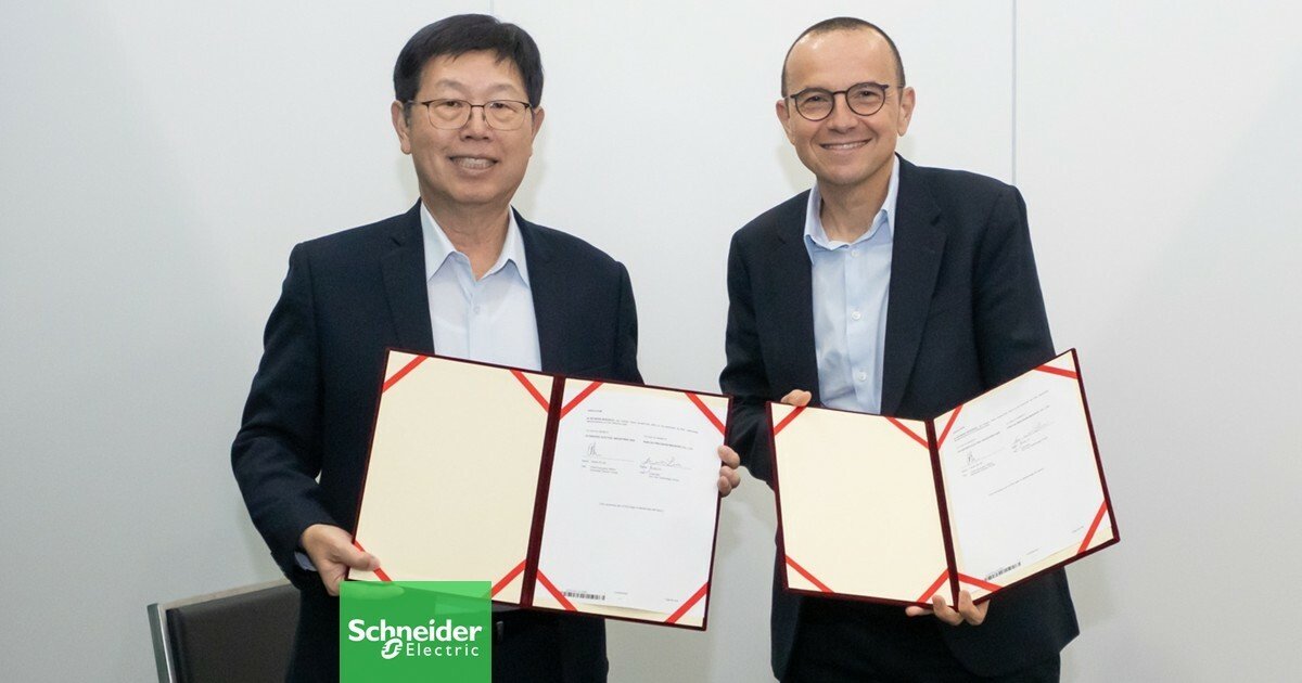 Schneider Electric and Foxconn Join Forces for AI Data Centers