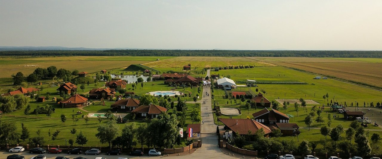 <p>Green Land, bivši Krašograd</p>