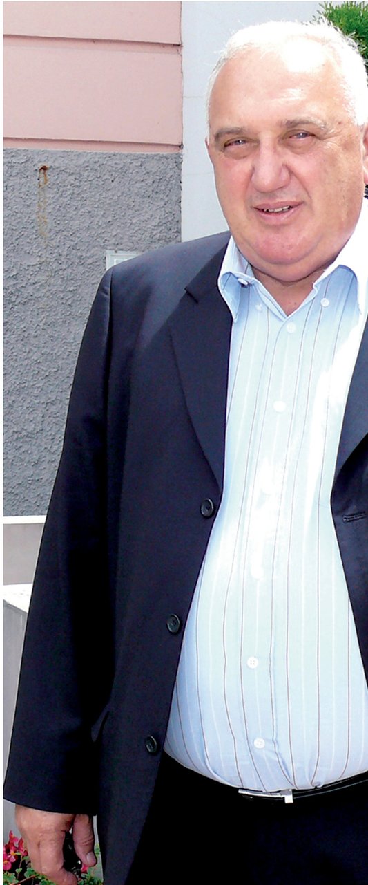 Kad nema stvarne konkurencije, ponekad je treba izmisli