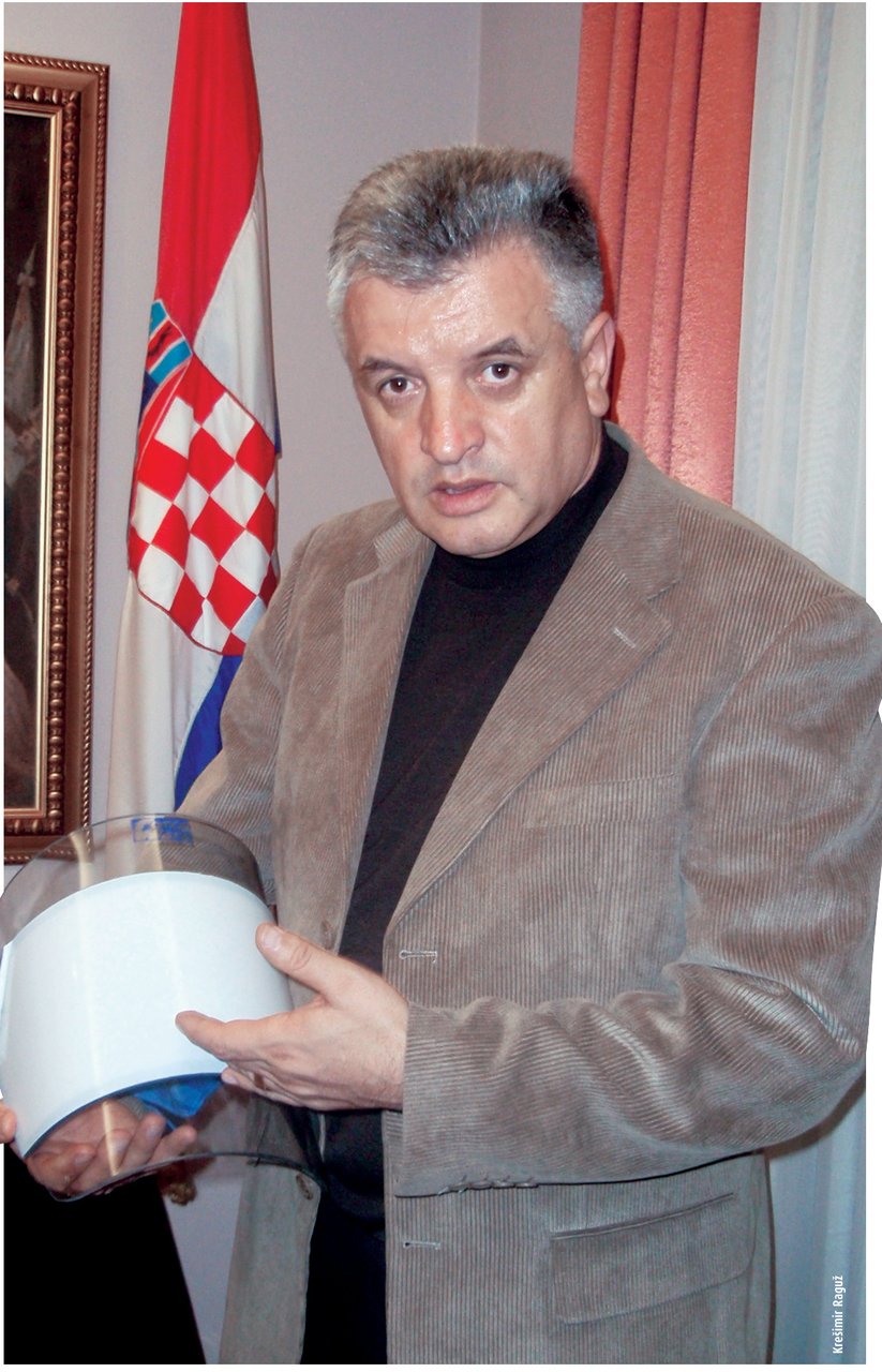 FRANJO LUKOVIĆ, PREDsjEDNIK UPRAVE ZAGREBAČKE BANKE