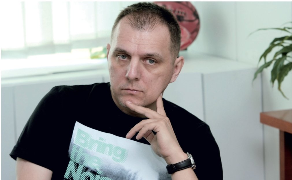 Iako na različitim pozicijama, reklama i umjetnost vizualno se preklapaju