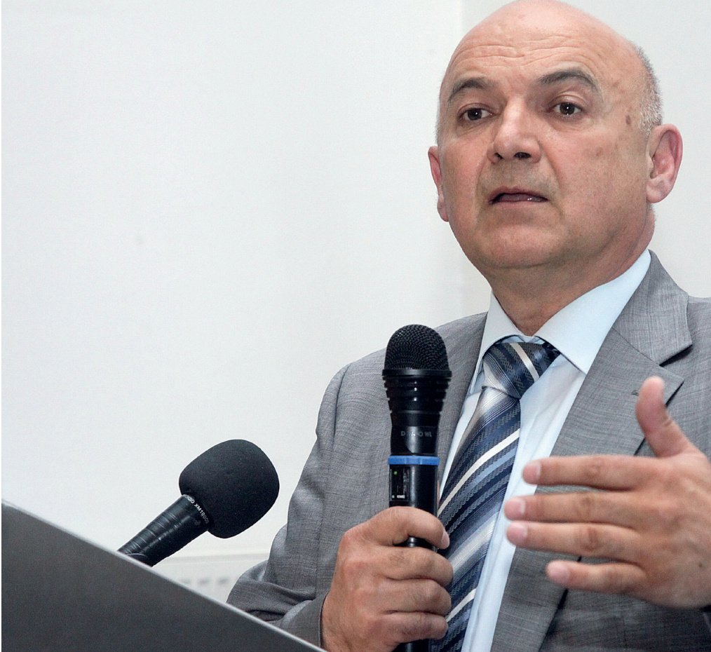 Prof. dr. sc. Ljubo Jurčić