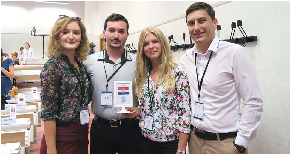 Poduzetnici i investitori pomažu mladima u startup campu Rijeka